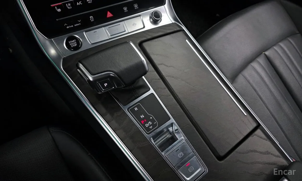 Фото 9 - Audi A6