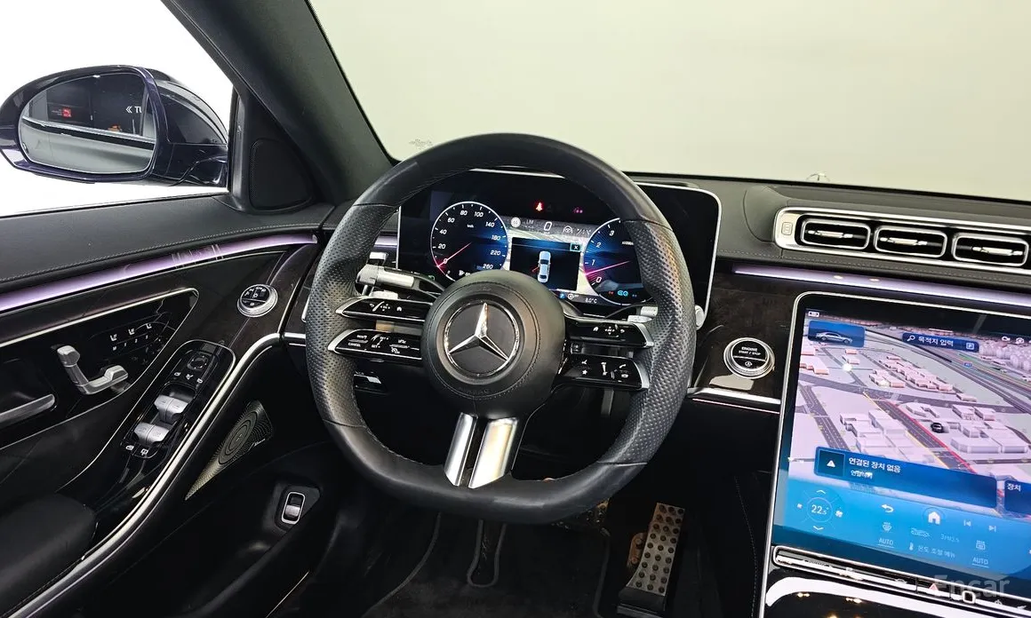 Фото 13 - Mercedes-Benz S-Class