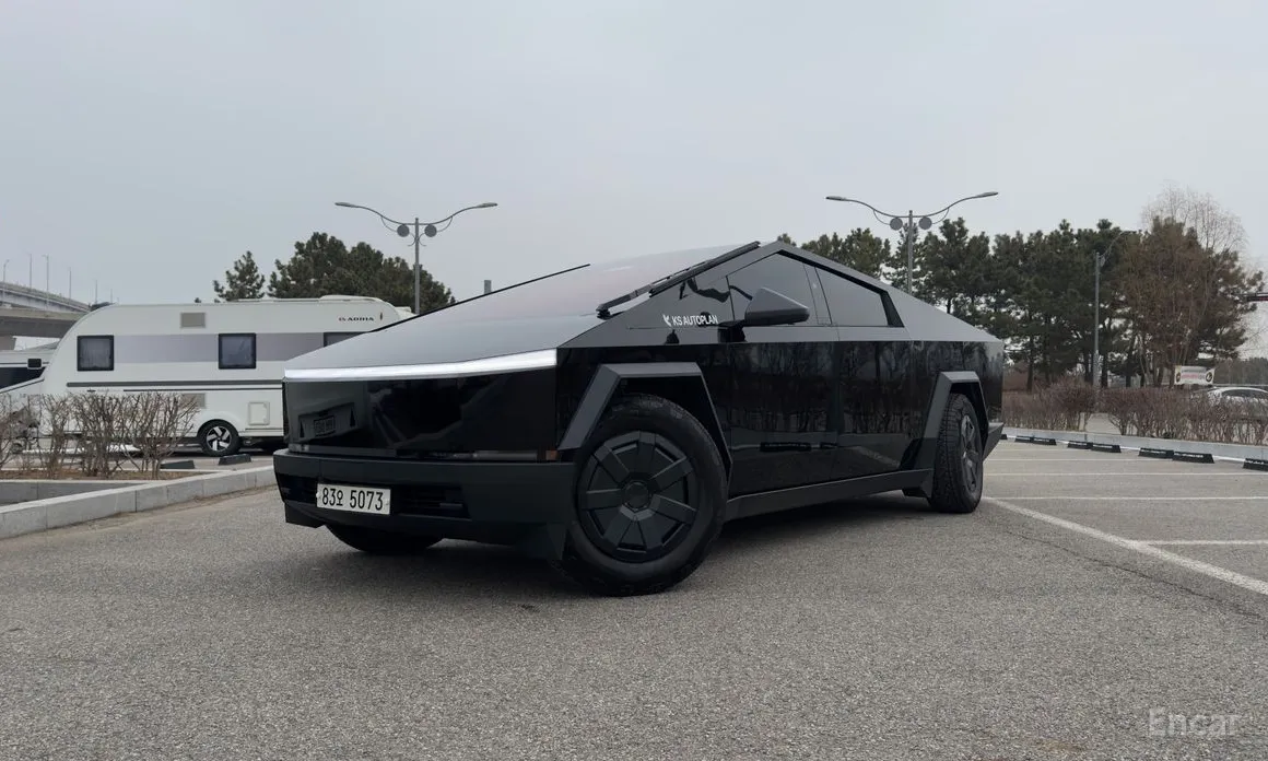 Фото 17 - Tesla Cybertruck