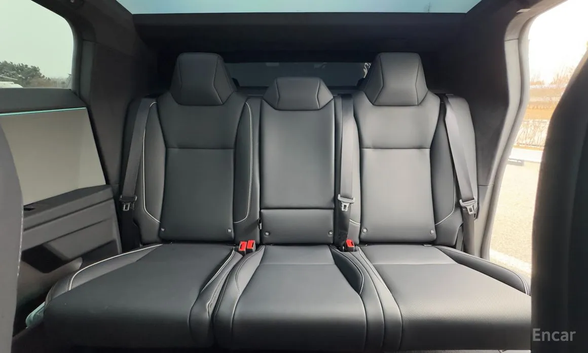 Фото 7 - Tesla Cybertruck