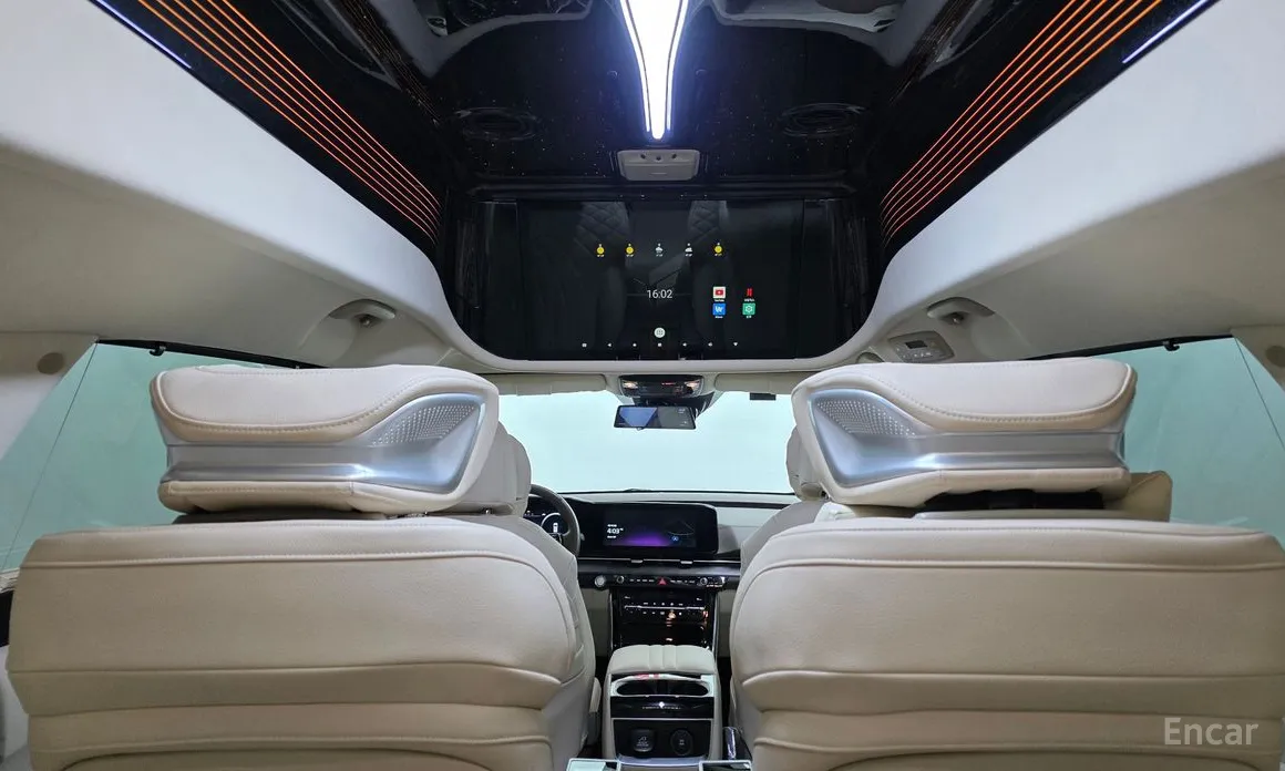 Фото 17 - Kia Carnival