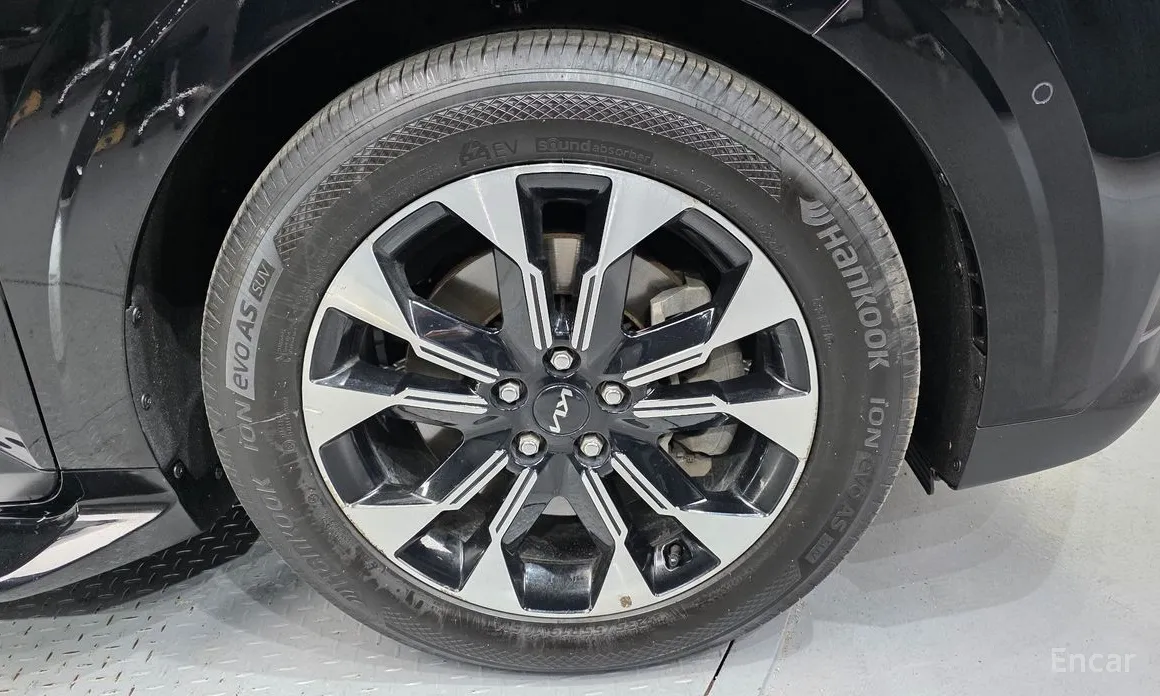 Фото 5 - Kia Carnival