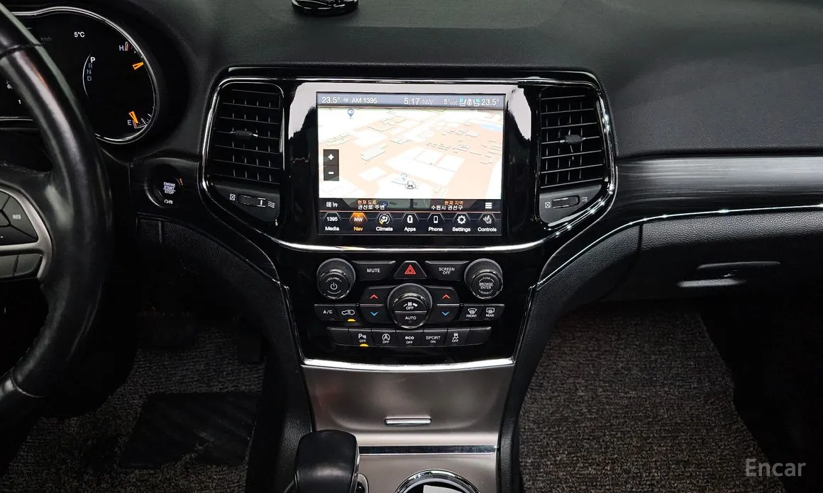 Фото 14 - Jeep Cherokee