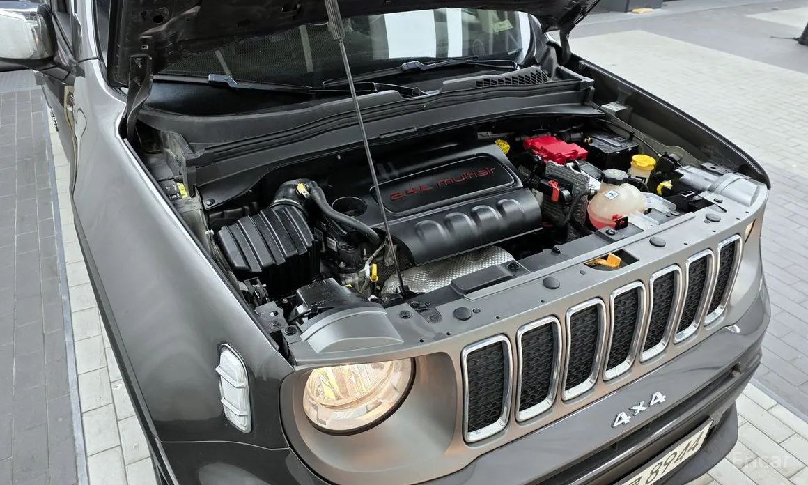 Фото 6 - Jeep Renegade