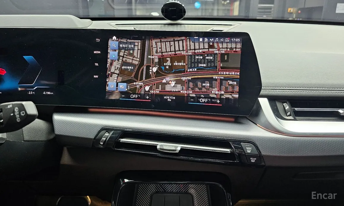 Фото 14 - BMW iX1