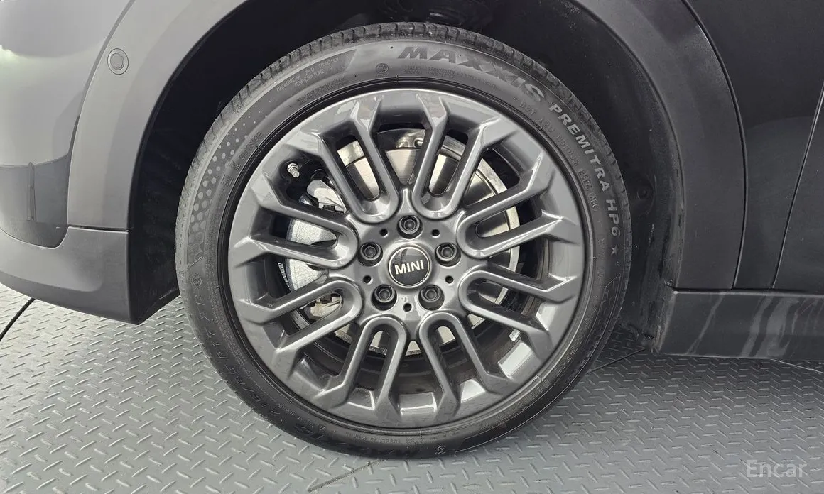 Фото 5 - Mini Cooper