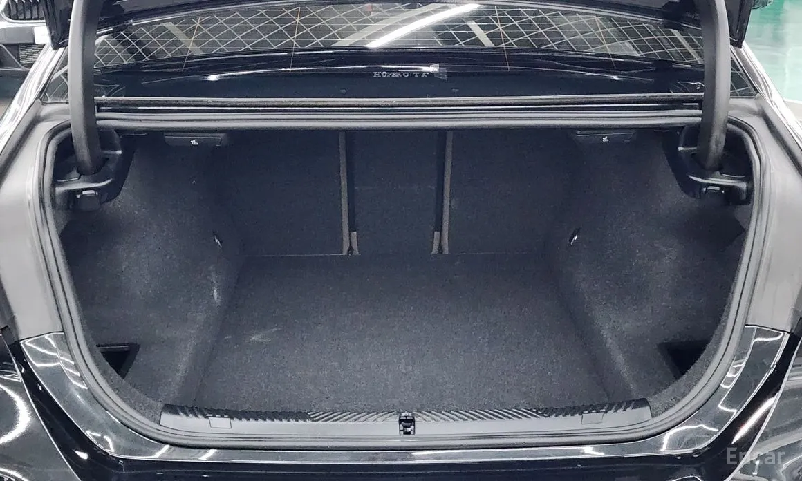 Фото 18 - BMW 5 Series