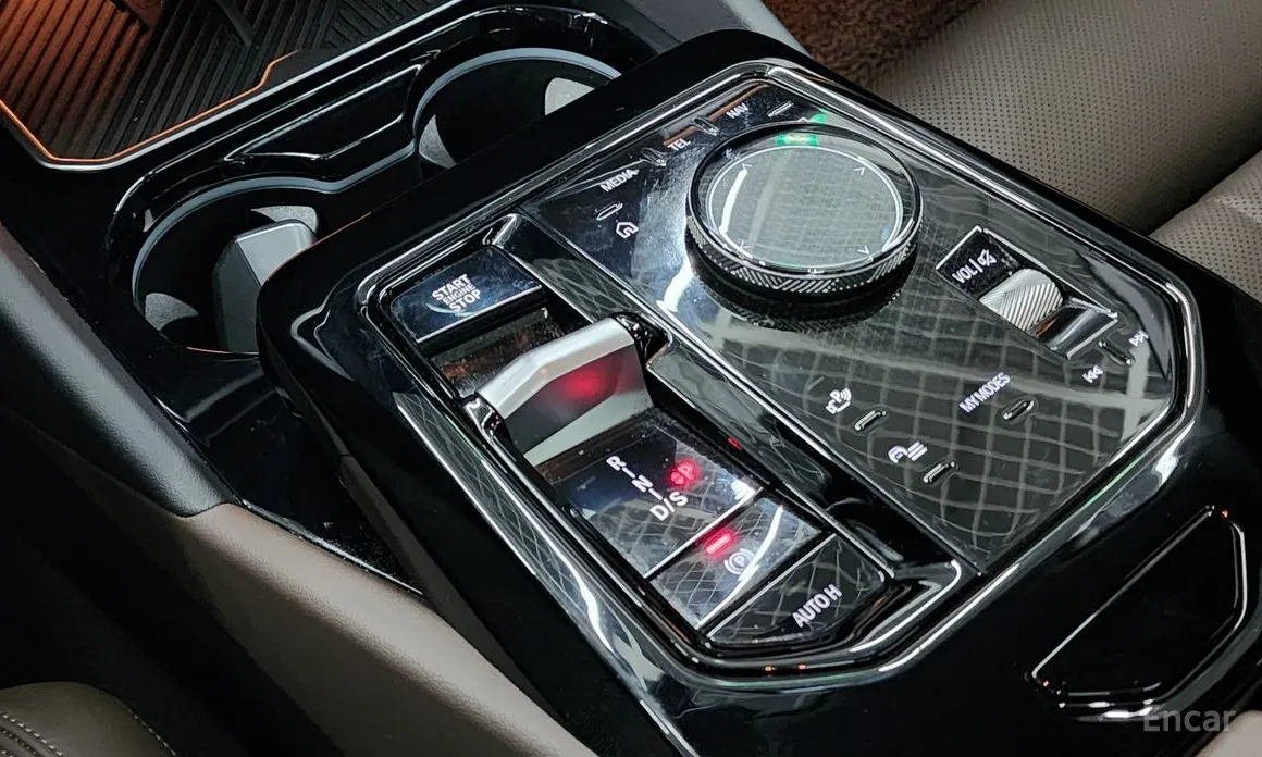 Фото 9 - BMW 5 Series