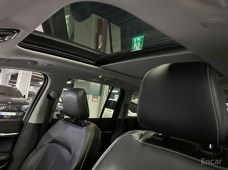 Фото 16 - Jeep Cherokee