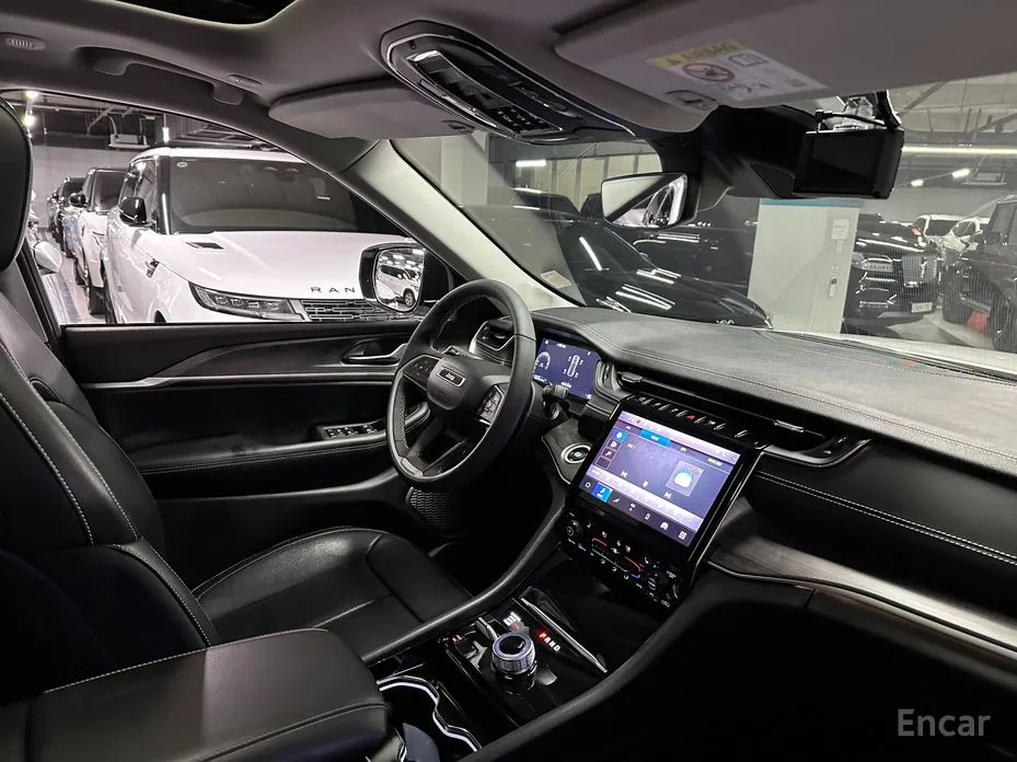 Фото 19 - Jeep Cherokee