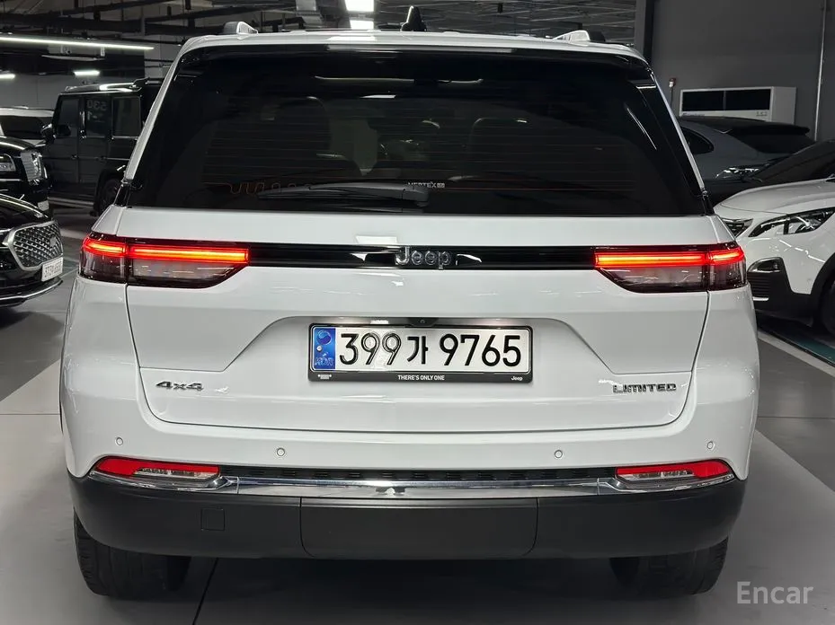 Фото 4 - Jeep Cherokee