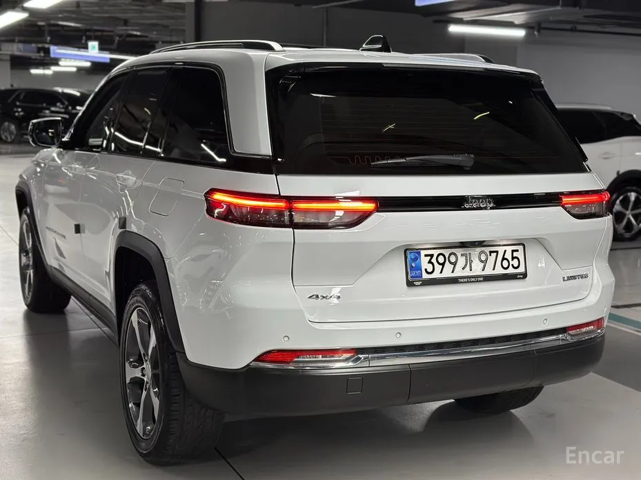 Фото 5 - Jeep Cherokee