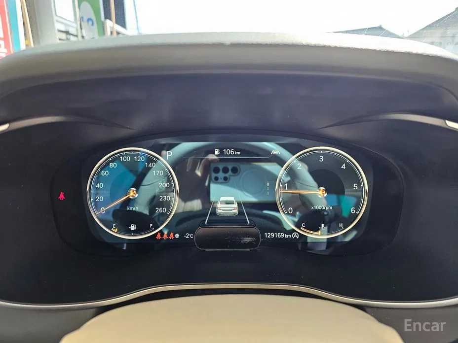 Фото 6 - Genesis G70