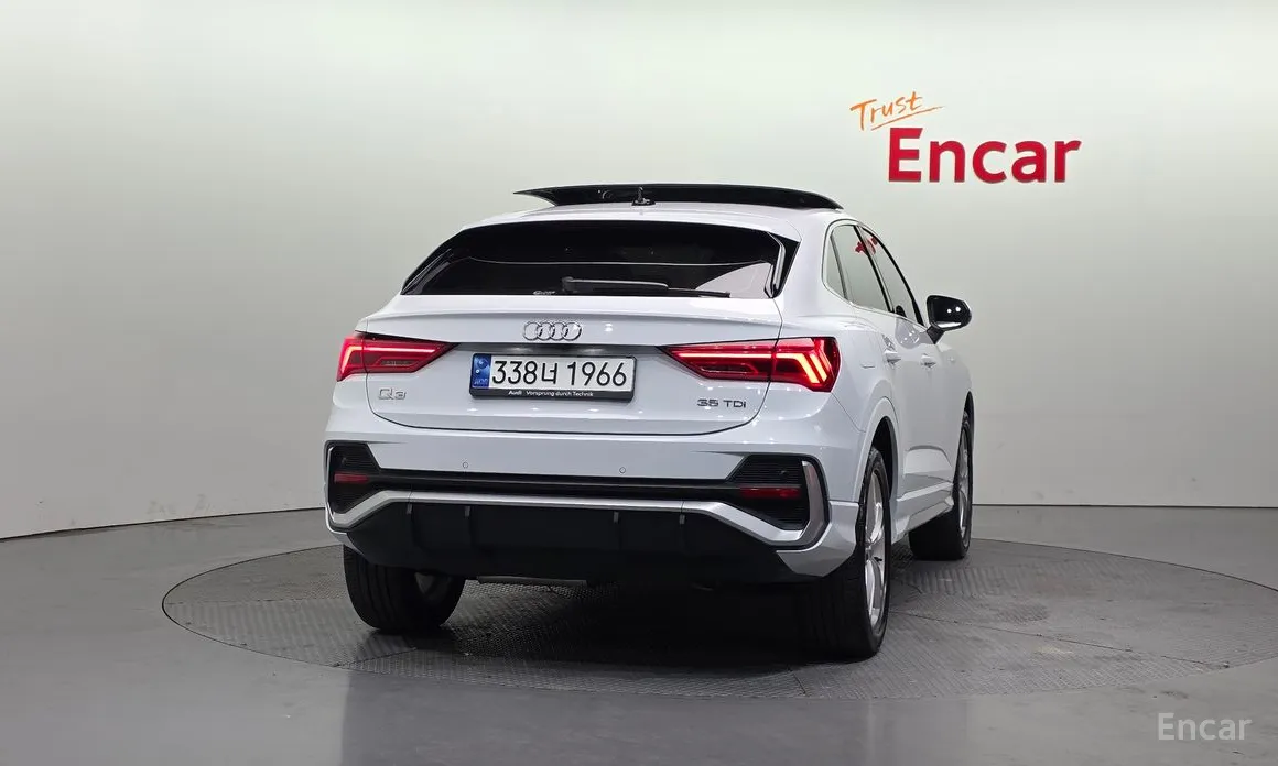 Фото 4 - Audi Q3