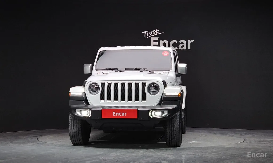 Фото 3 - Jeep Wrangler