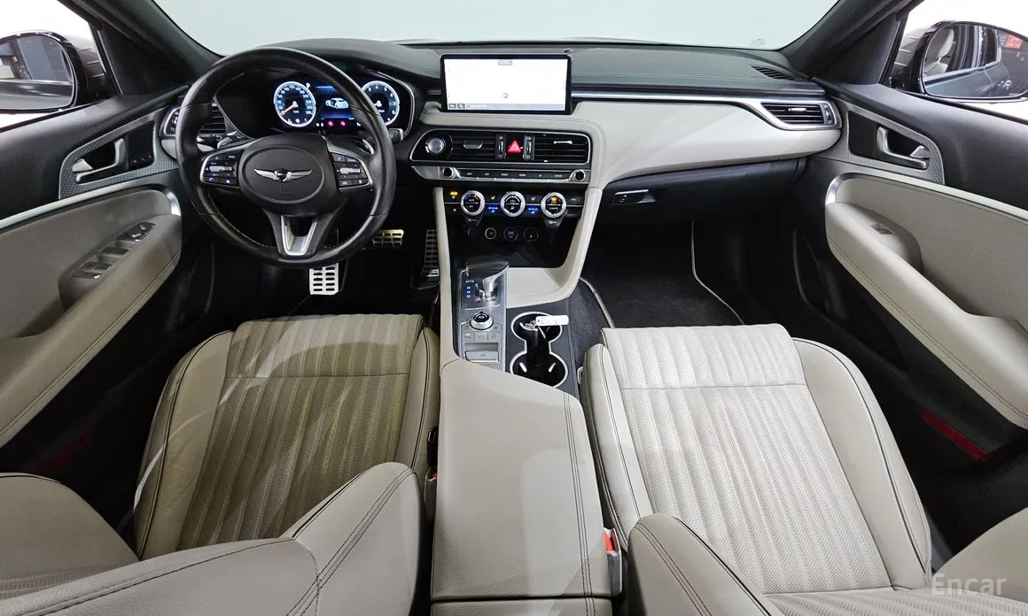 Фото 7 - Genesis G70