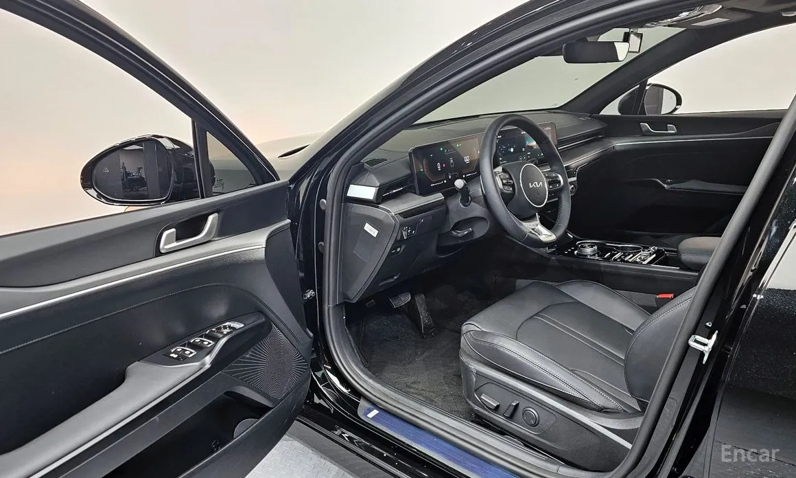 Фото 11 - Kia K5