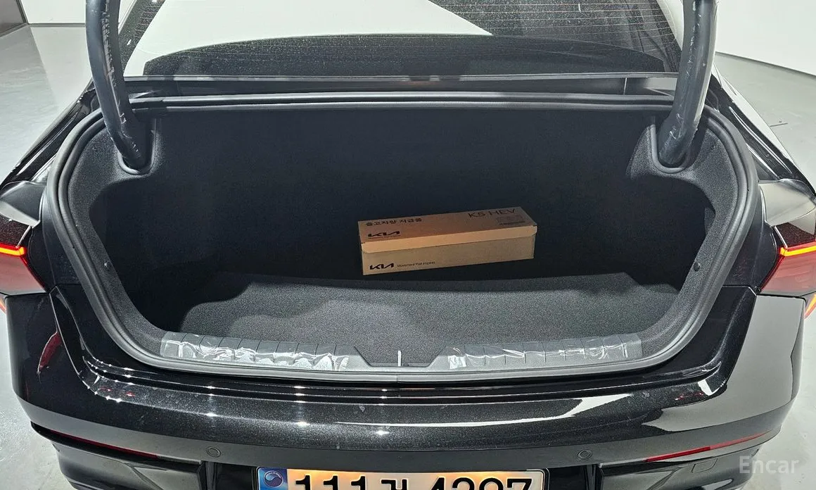 Фото 20 - Kia K5