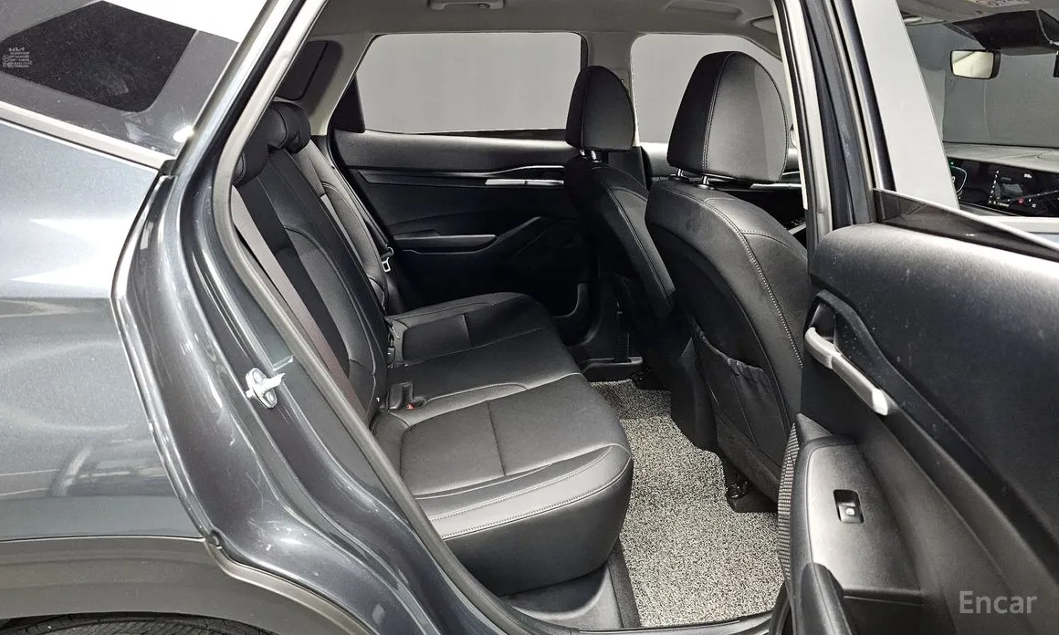 Фото 12 - Kia Seltos