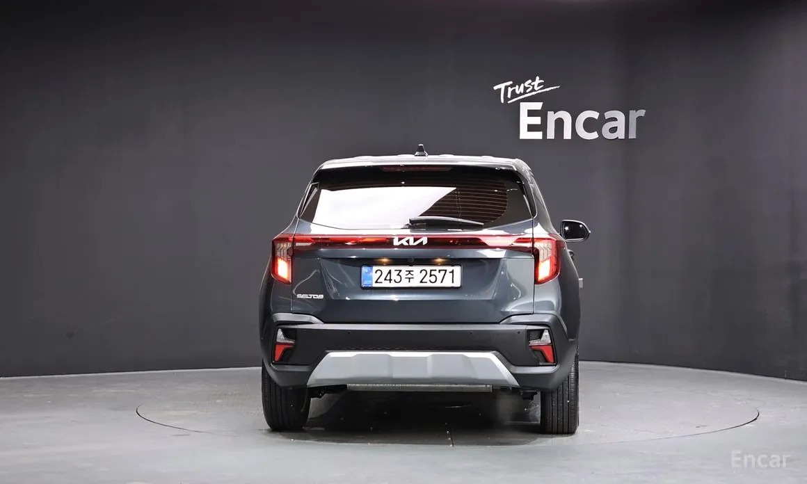 Фото 4 - Kia Seltos