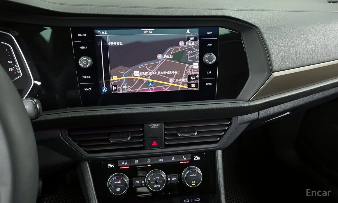 Фото 14 - Volkswagen Jetta