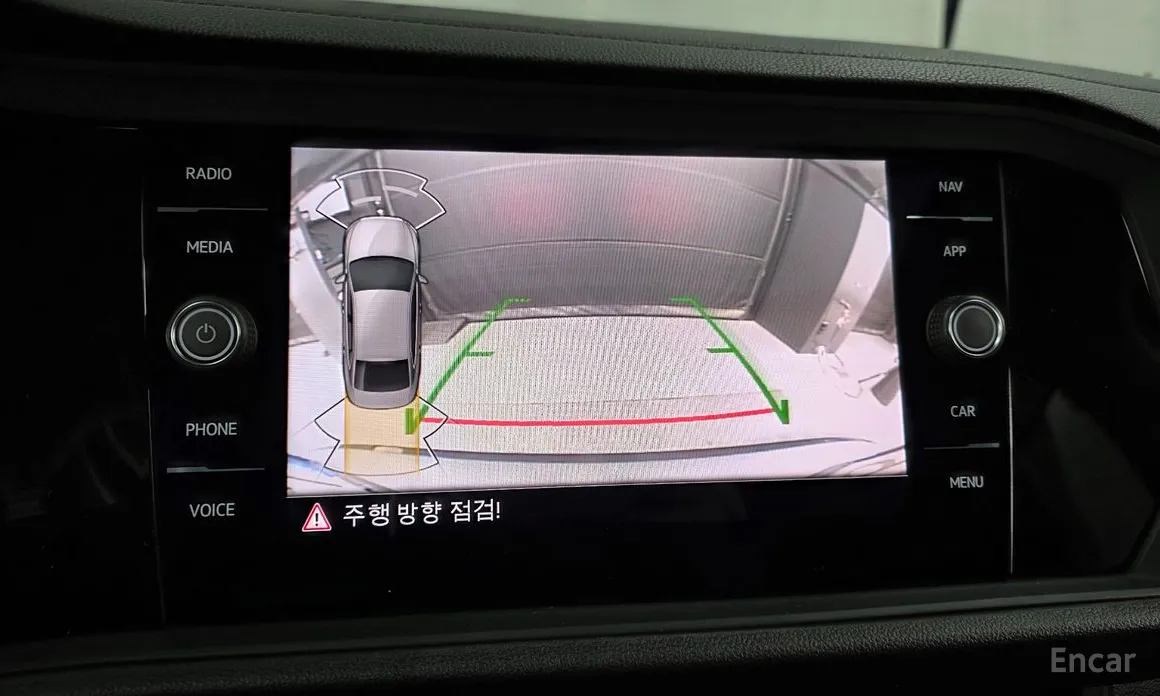 Фото 15 - Volkswagen Jetta