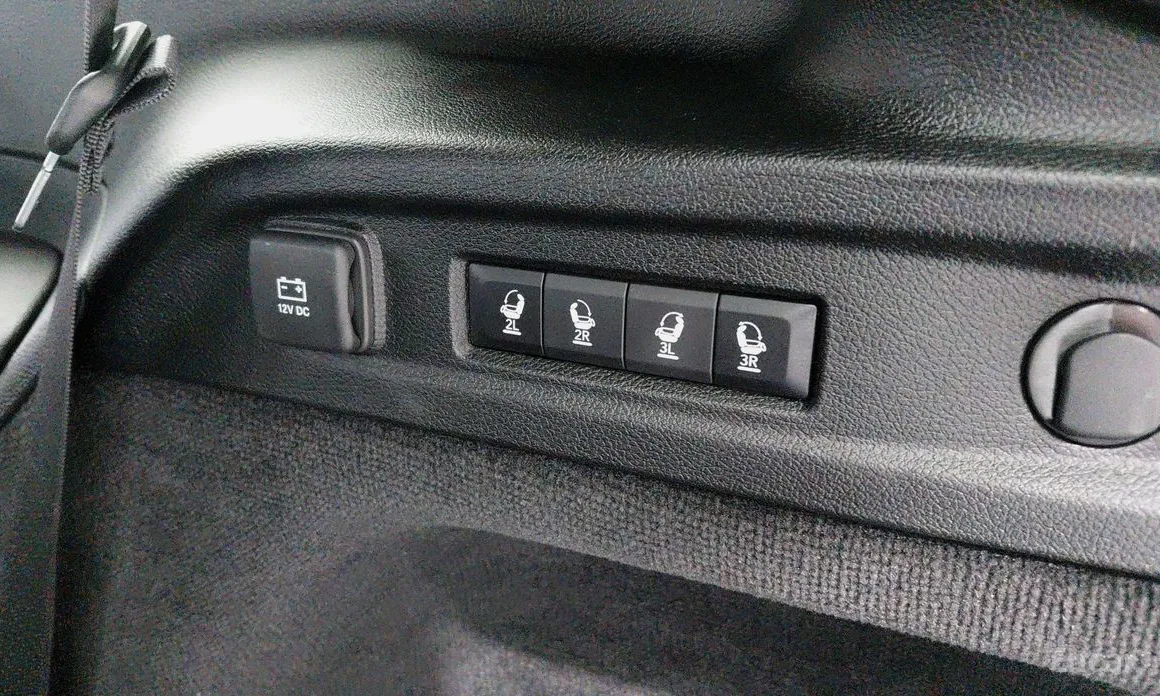 Фото 19 - Jeep Cherokee