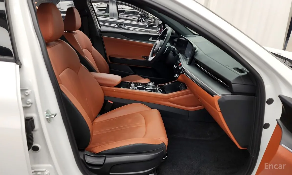 Фото 11 - Kia K5