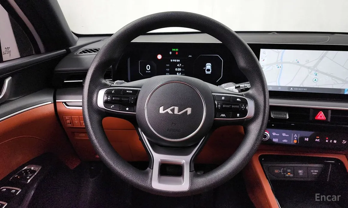 Фото 13 - Kia K5