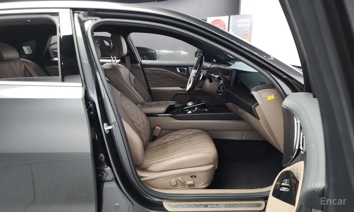 Фото 10 - Kia K8