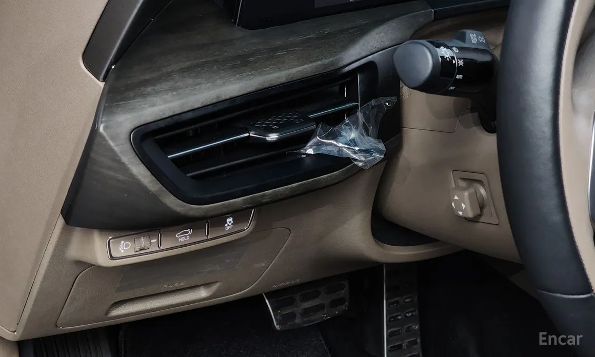 Фото 14 - Kia K8