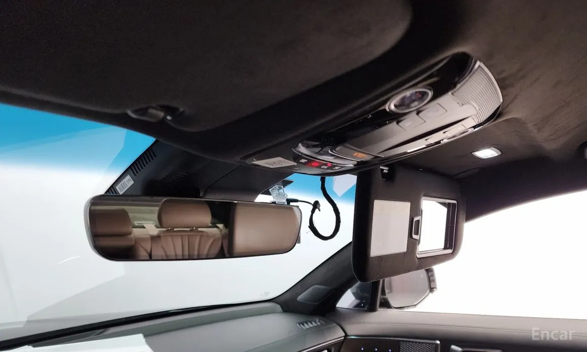 Фото 18 - Kia K8