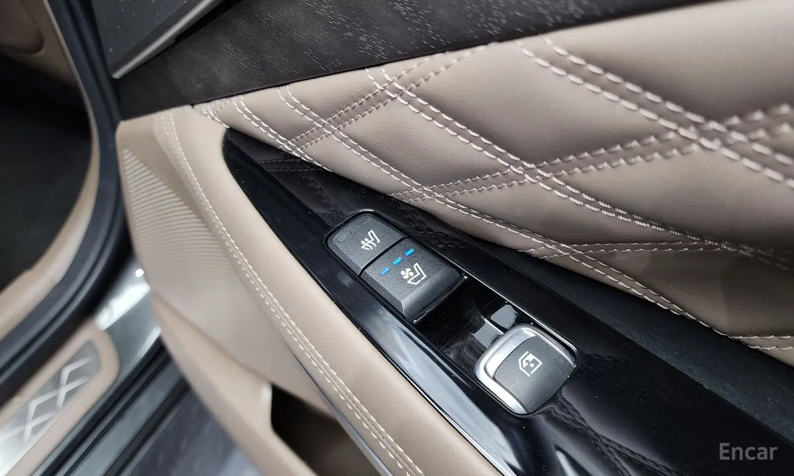 Фото 19 - Kia K8