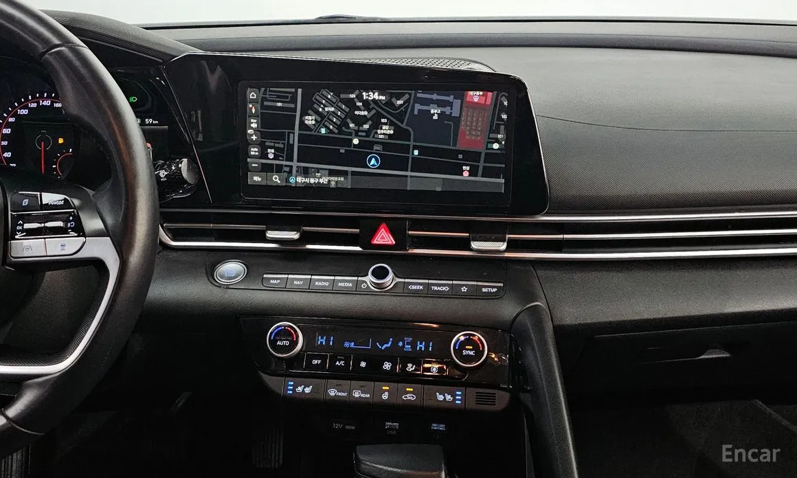 Фото 14 - Hyundai Avante