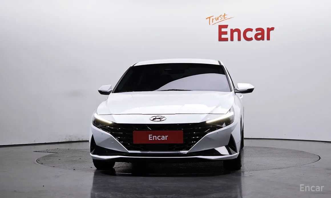 Фото 3 - Hyundai Avante