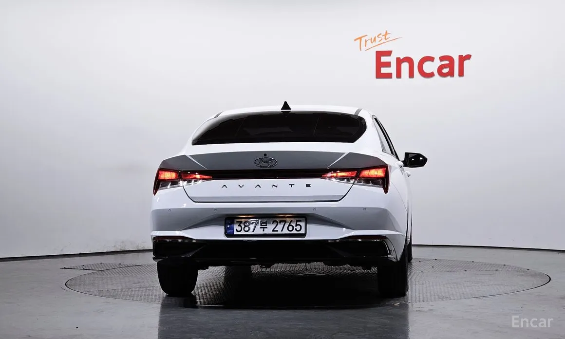 Фото 4 - Hyundai Avante