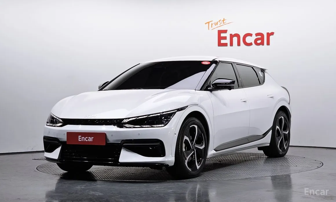 Фото 1 - Kia EV6