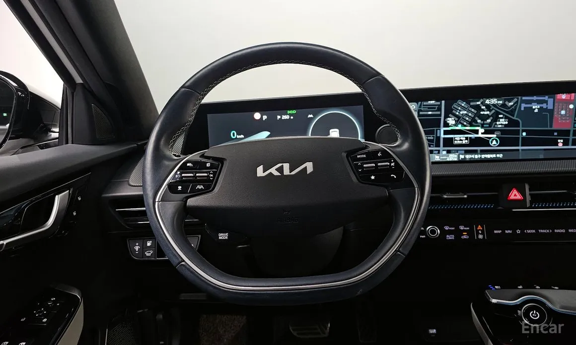 Фото 13 - Kia EV6