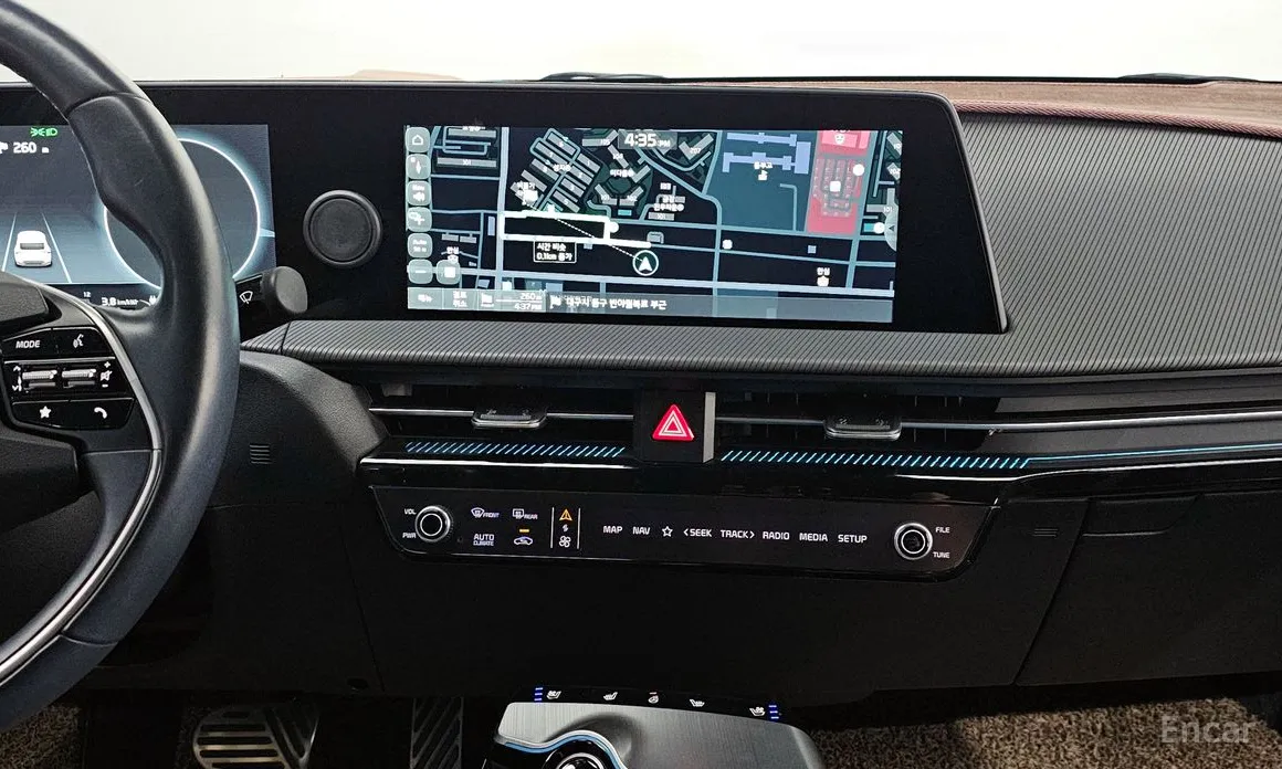 Фото 14 - Kia EV6