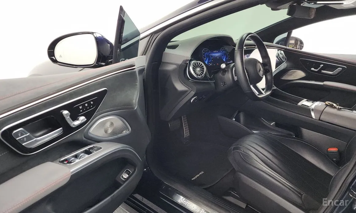 Фото 10 - Mercedes-Benz EQS