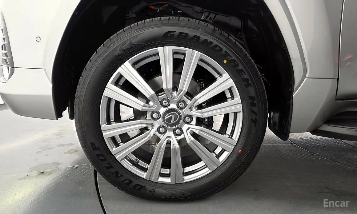 Фото 5 - Lexus LX