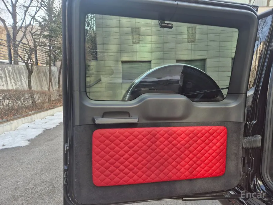 Фото 9 - Mercedes-Benz G-Class