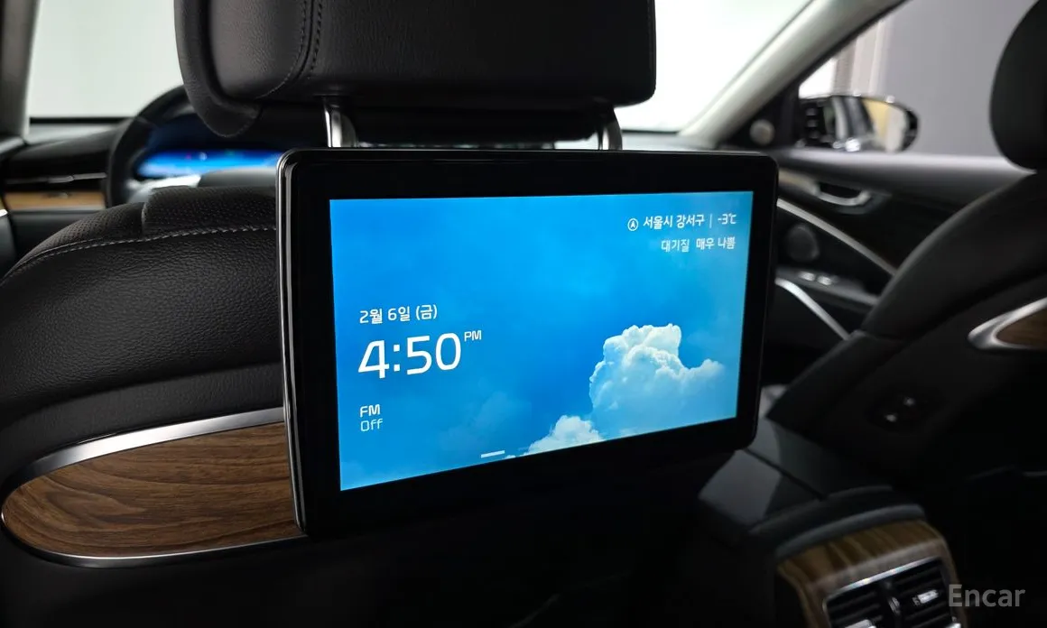 Фото 18 - Kia K9