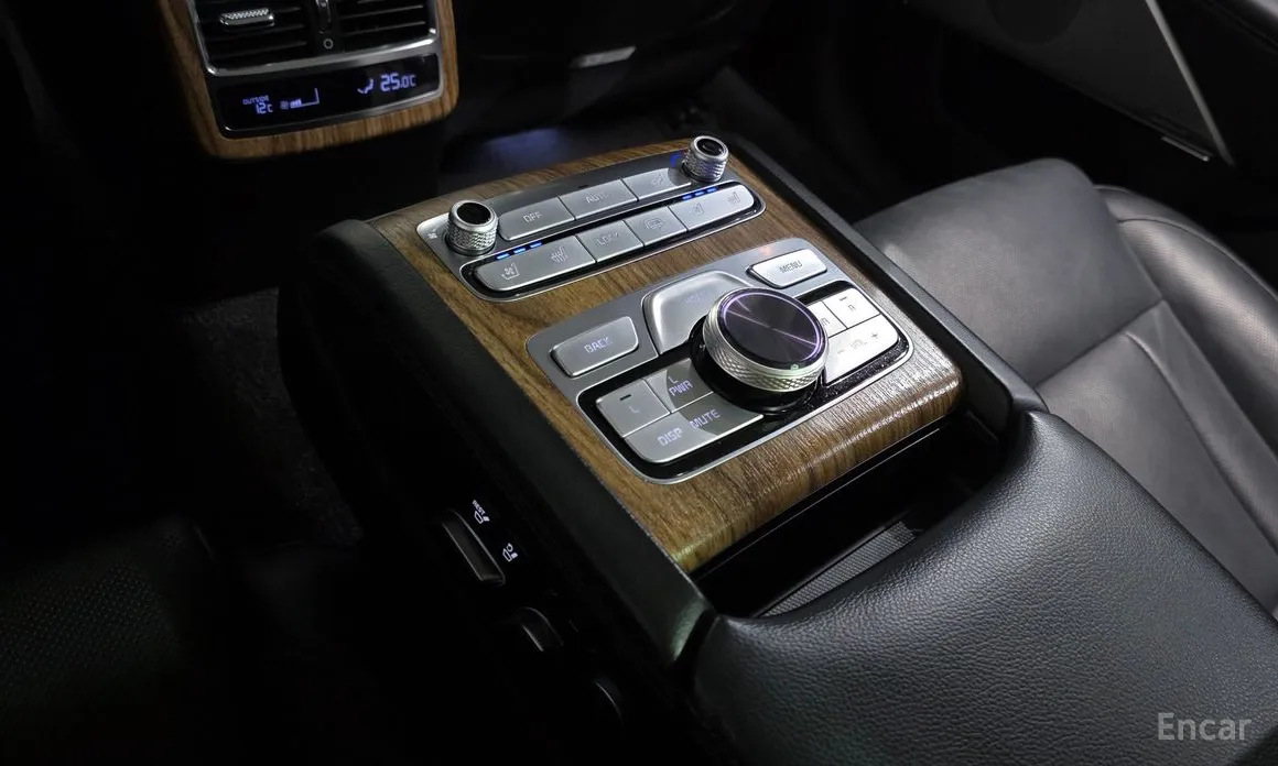 Фото 19 - Kia K9