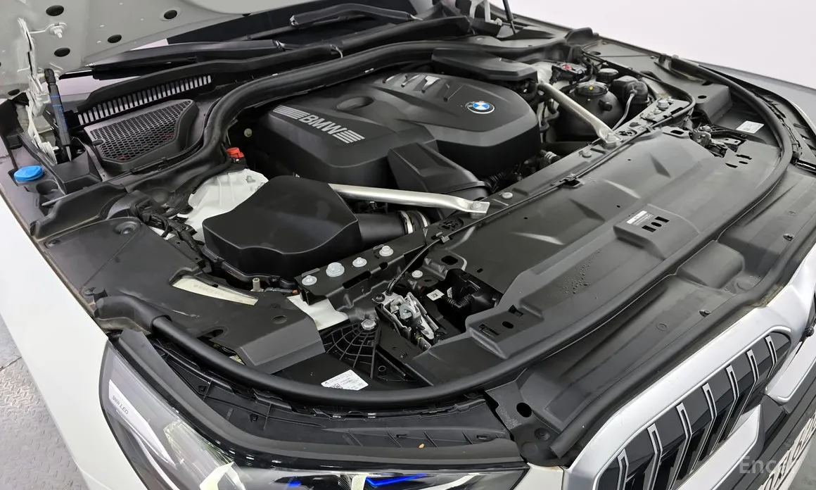 Фото 6 - BMW 5 Series