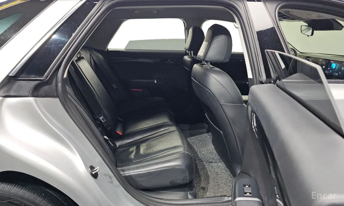 Фото 12 - Hyundai Grandeur