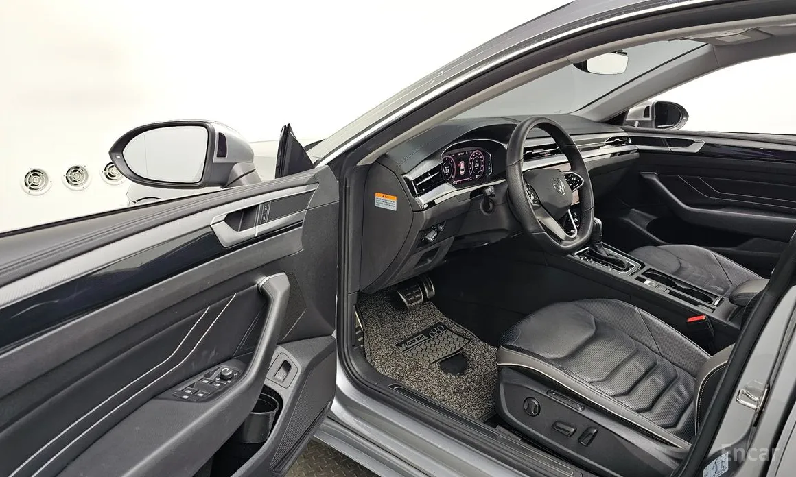 Photo 10 - Volkswagen Arteon