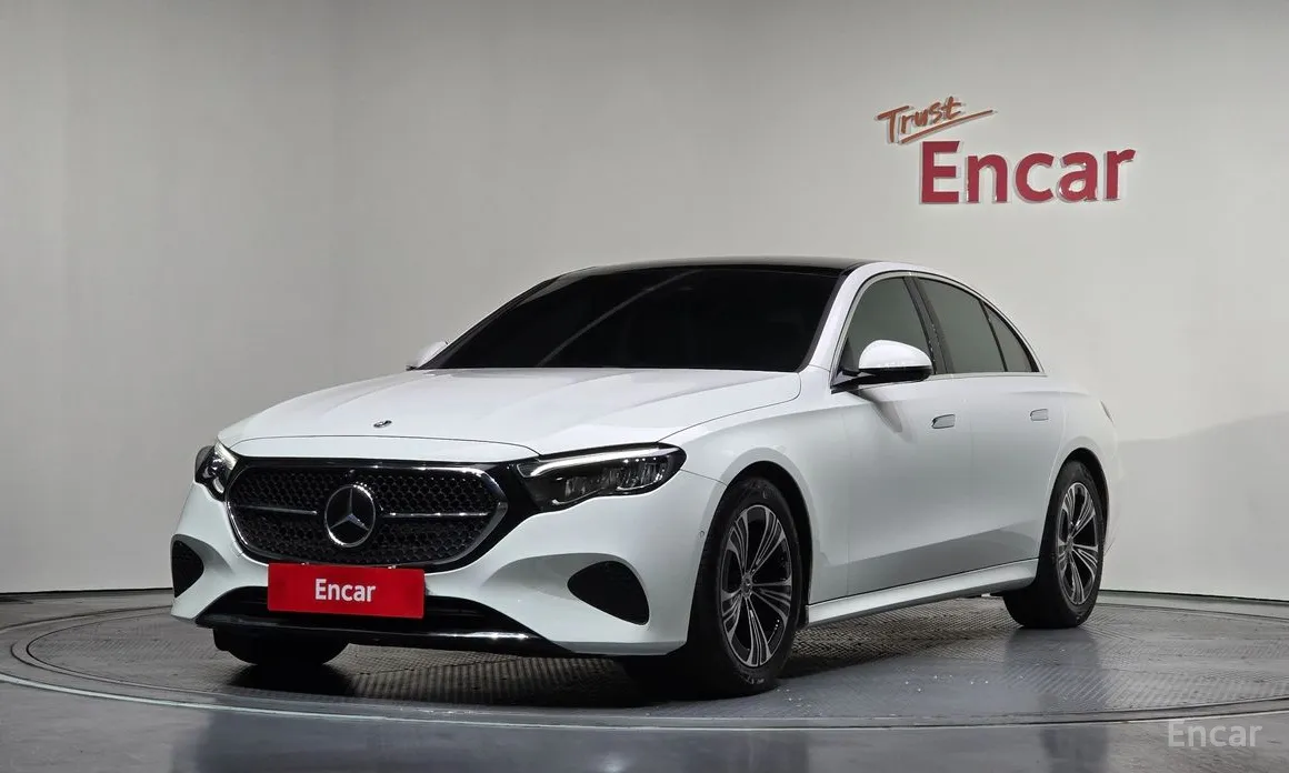 Фото 1 - Mercedes-Benz E-Class