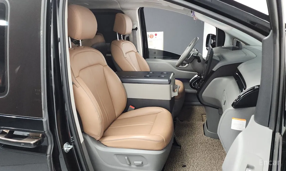 Фото 11 - Hyundai Staria