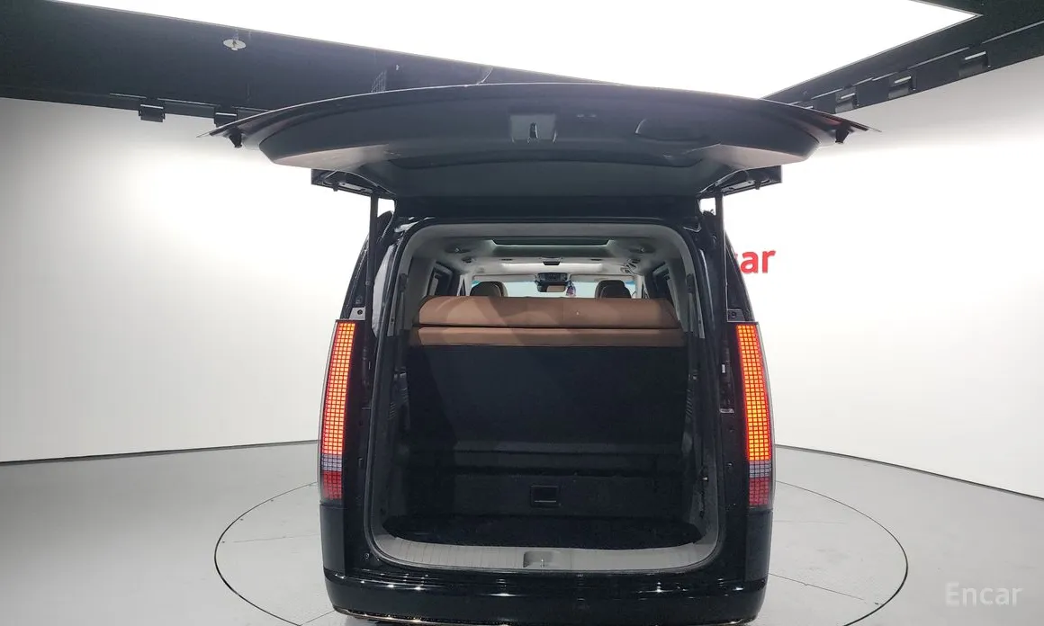 Фото 20 - Hyundai Staria